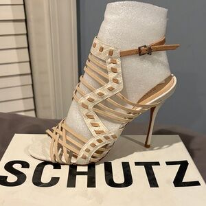 SCHUTZ Women's White and Tan Strappy Heels